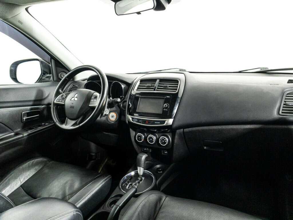 Купить Mitsubishi ASX с пробегом. Фото: #8