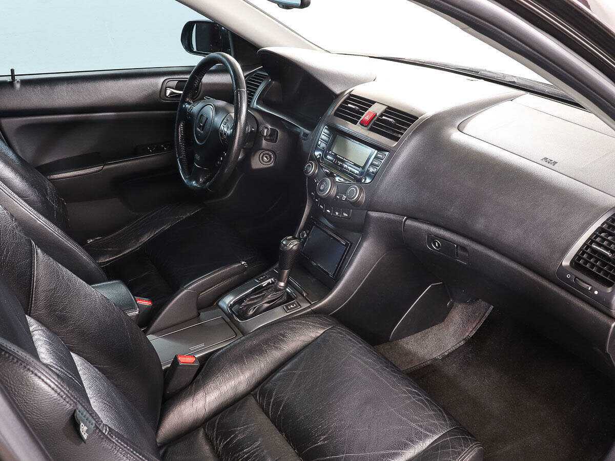 Купить Honda Accord с пробегом. Фото: #7