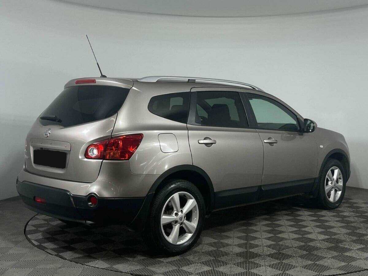Купить Nissan Qashqai+2 с пробегом. Фото: #4
