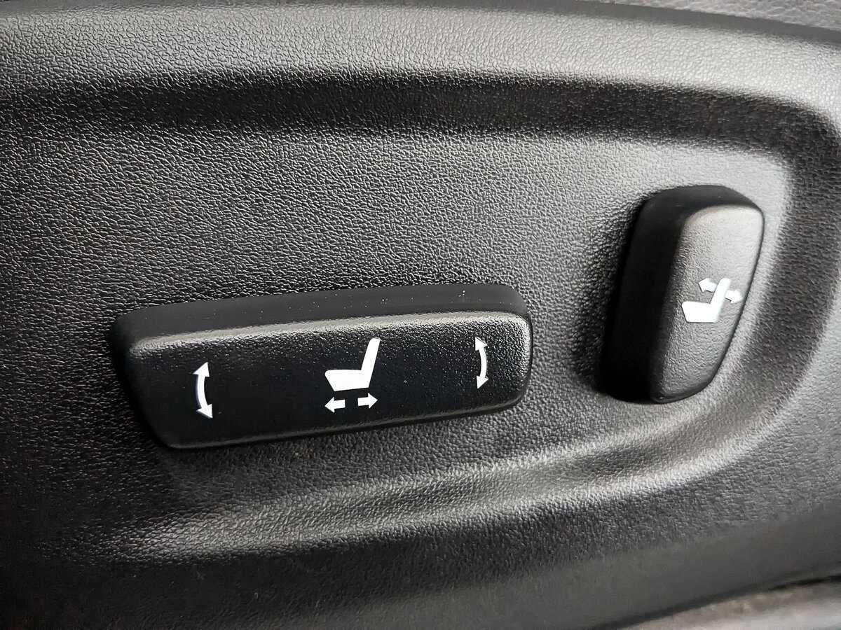 Купить Toyota Land Cruiser Prado с пробегом. Фото: #24
