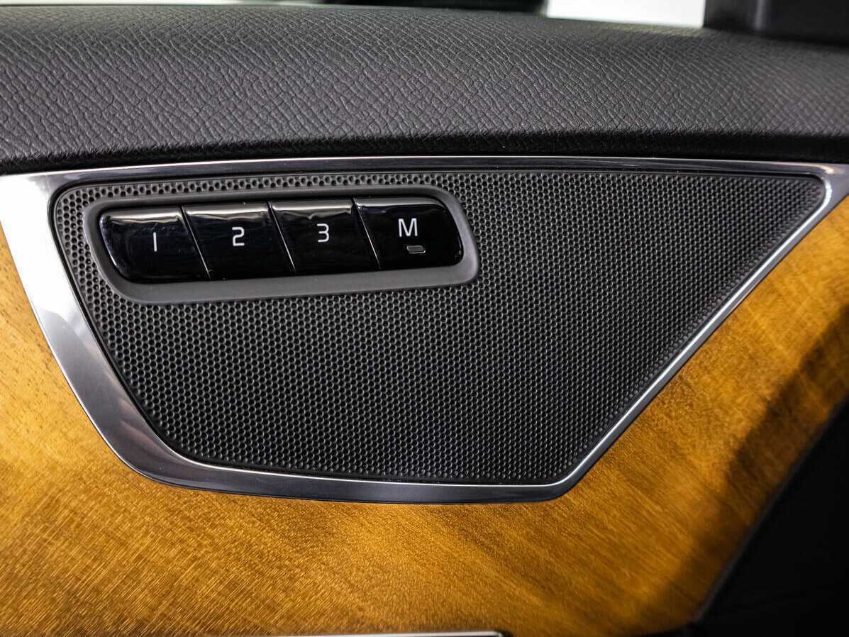 Купить Volvo XC90 с пробегом. Фото: #14