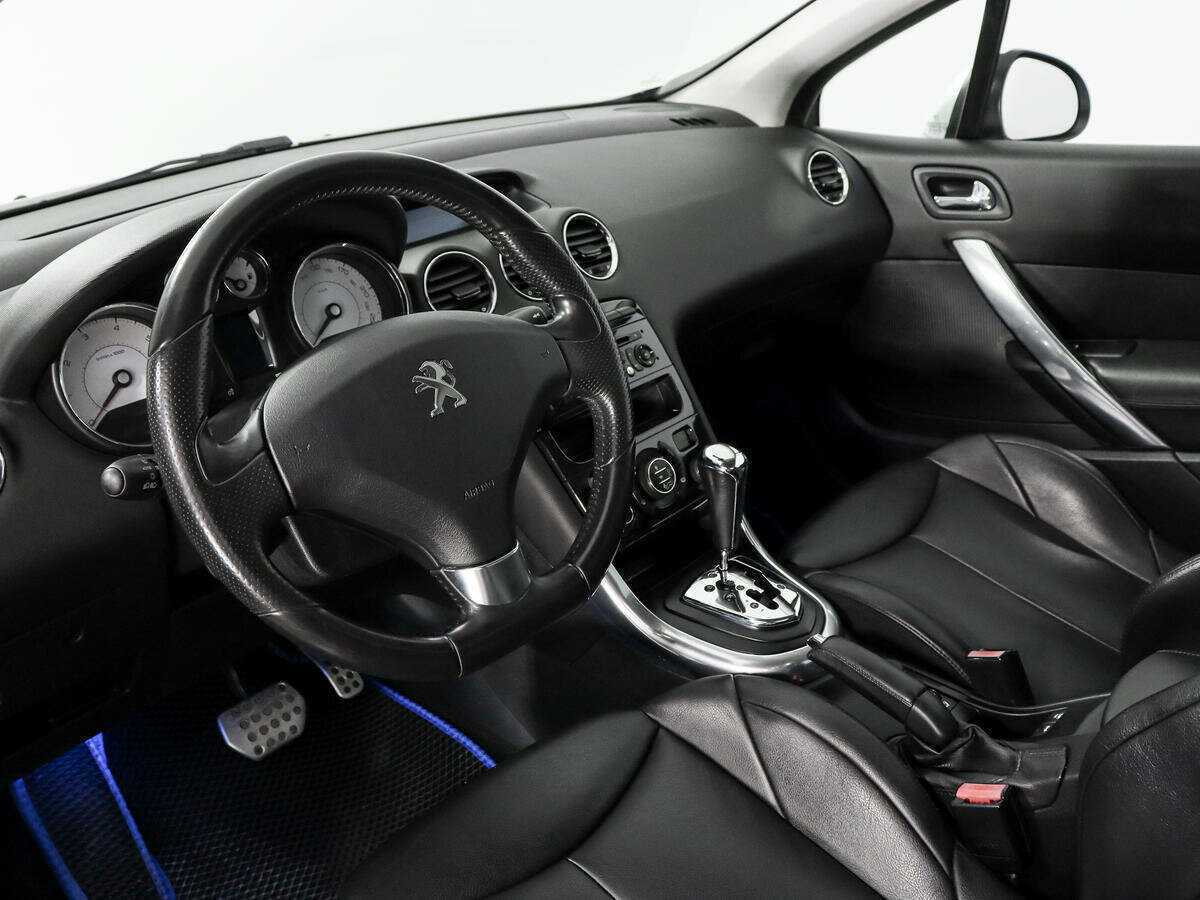 Купить Peugeot 308 с пробегом. Фото: #9