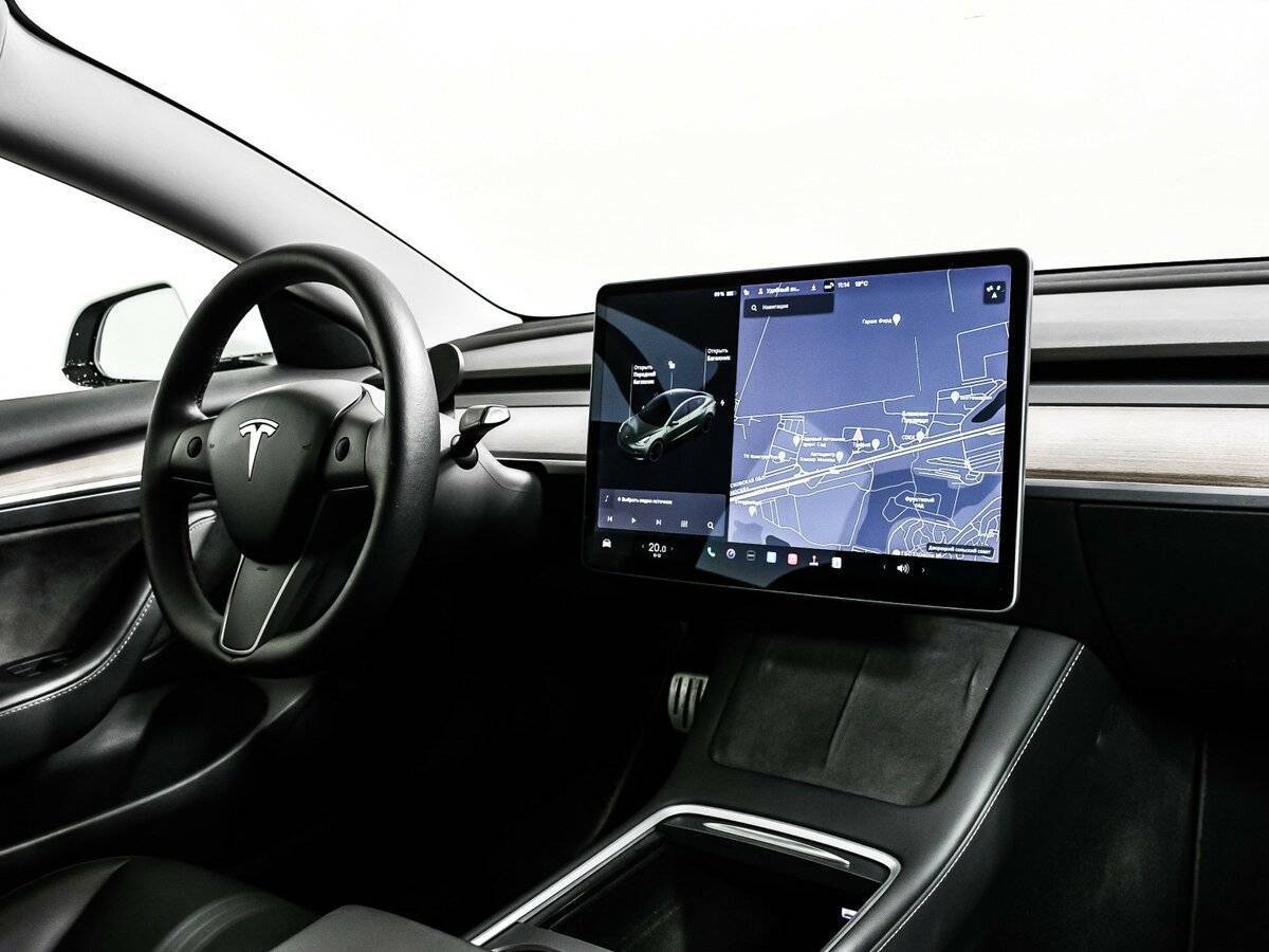 Купить Tesla Model 3 с пробегом. Фото: #8