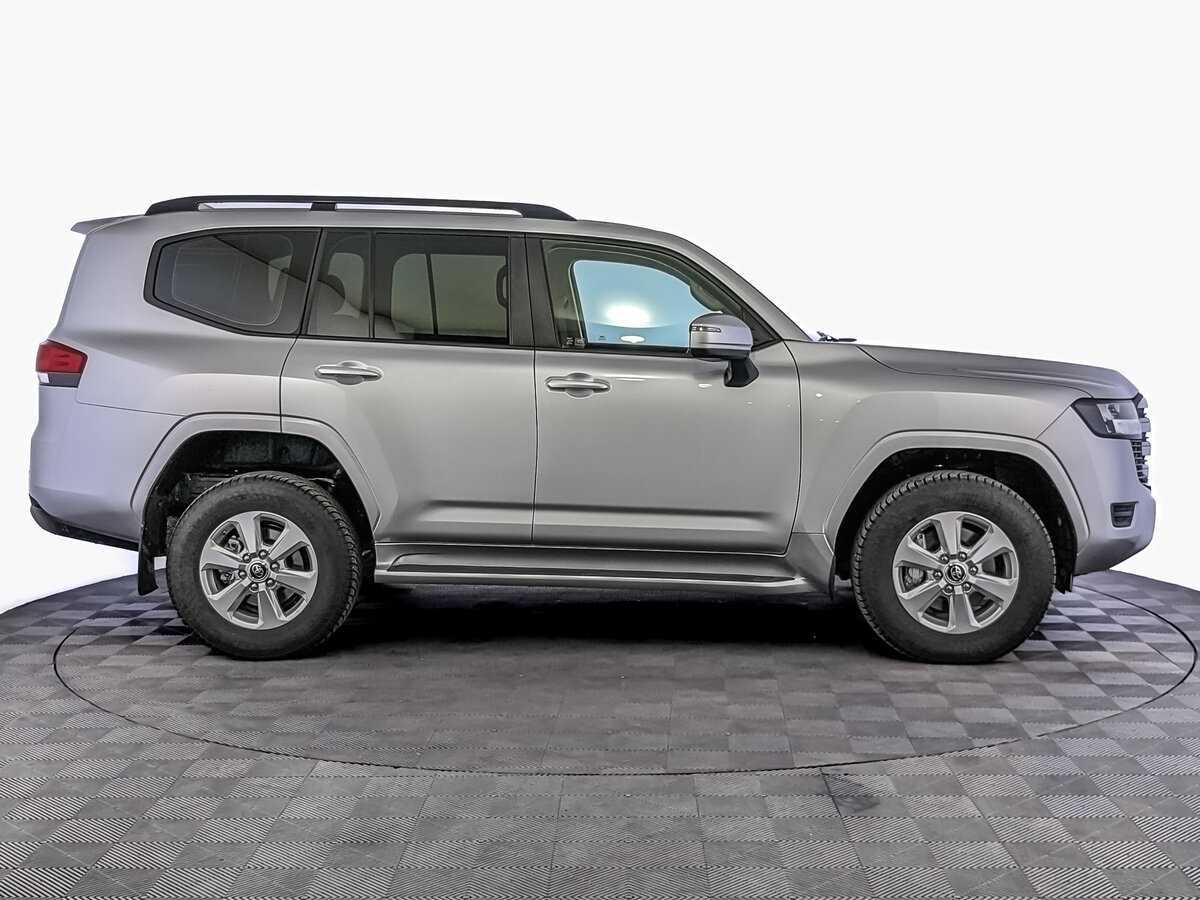 Купить Toyota Land Cruiser с пробегом. Фото: #3
