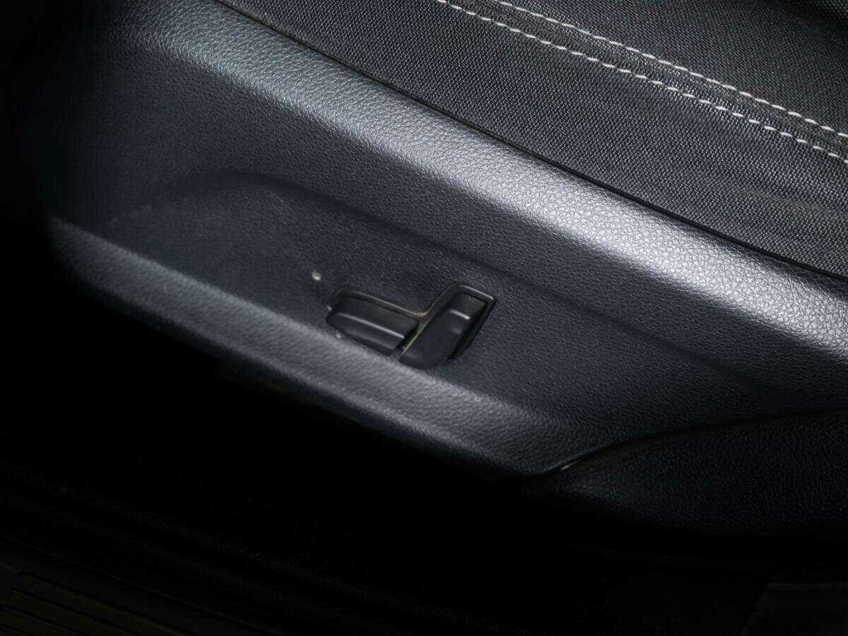 Купить Mercedes-Benz C-Класс с пробегом. Фото: #14