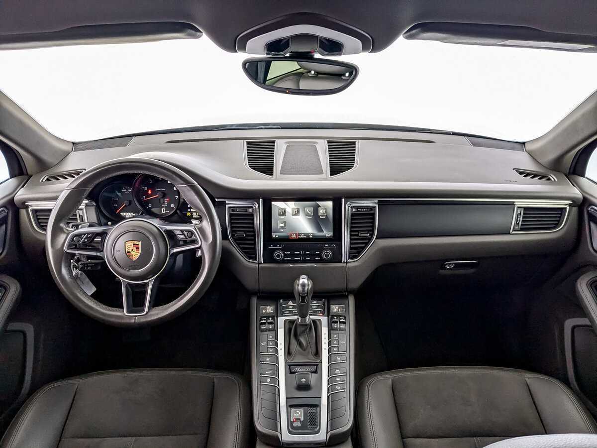Купить Porsche Macan с пробегом. Фото: #12