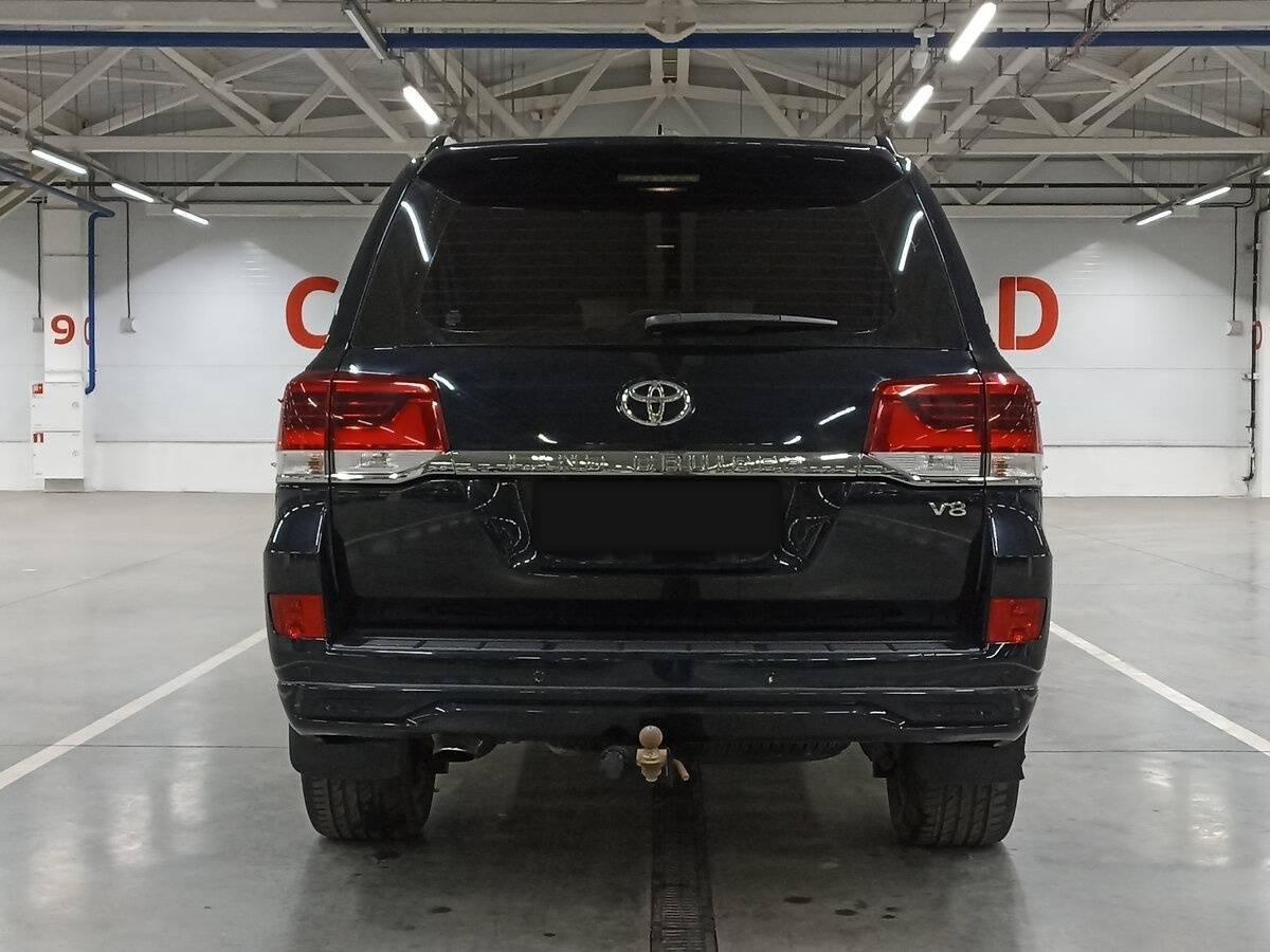 Купить Toyota Land Cruiser с пробегом. Фото: #5