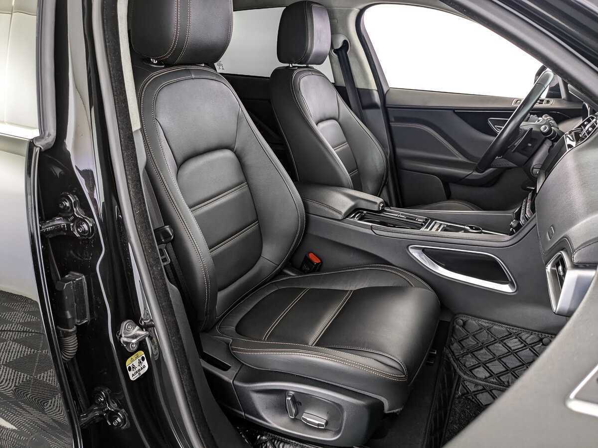 Купить Jaguar F-Pace с пробегом. Фото: #19