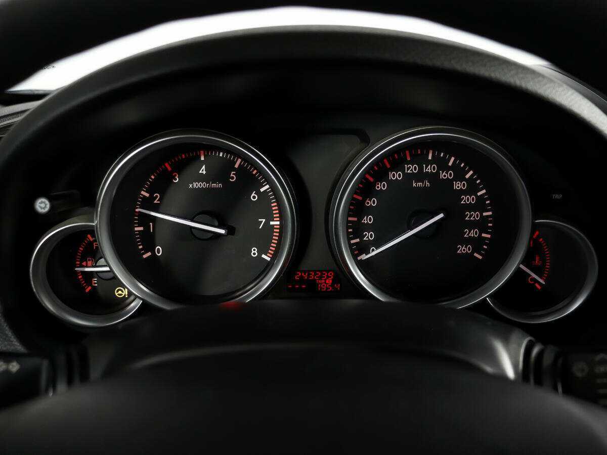 Купить Mazda 6 с пробегом. Фото: #9
