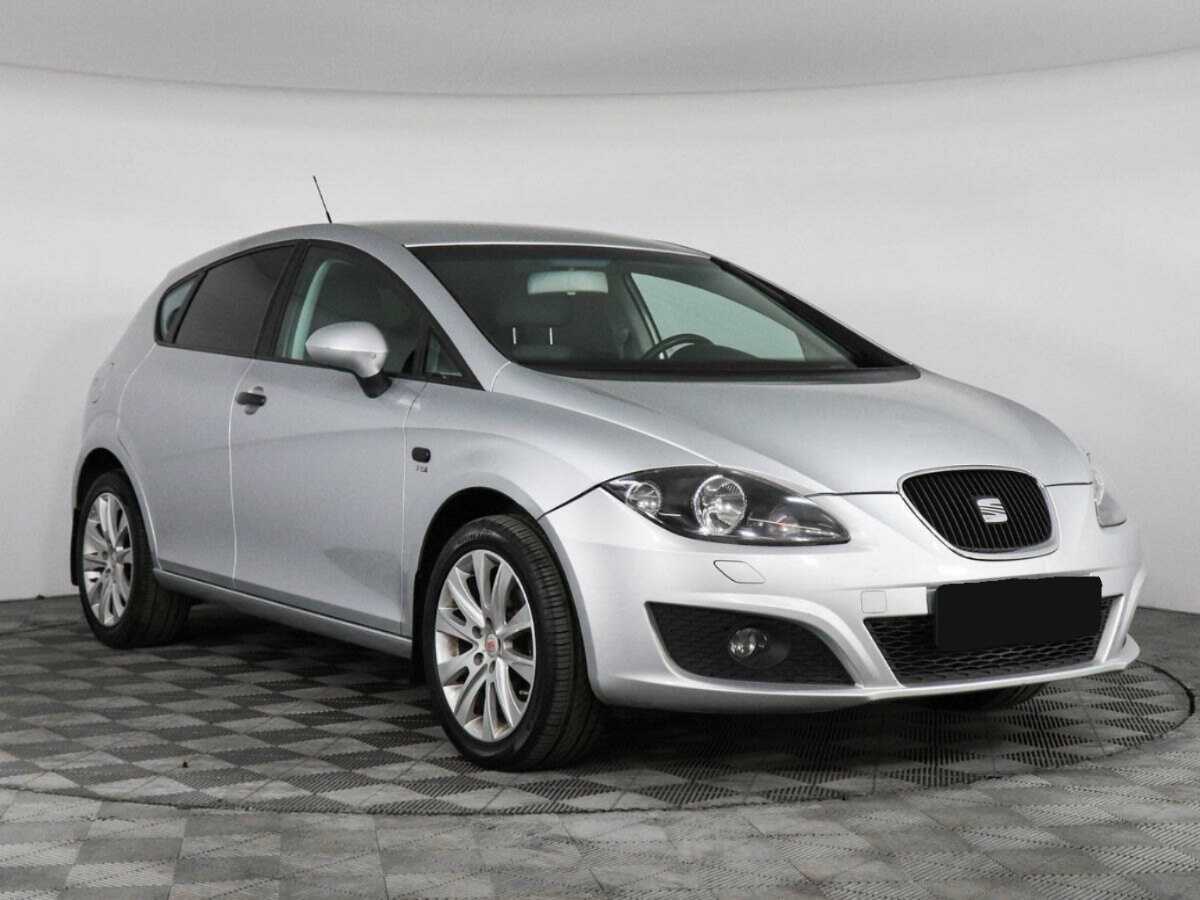 Купить SEAT Leon с пробегом. Фото: #2