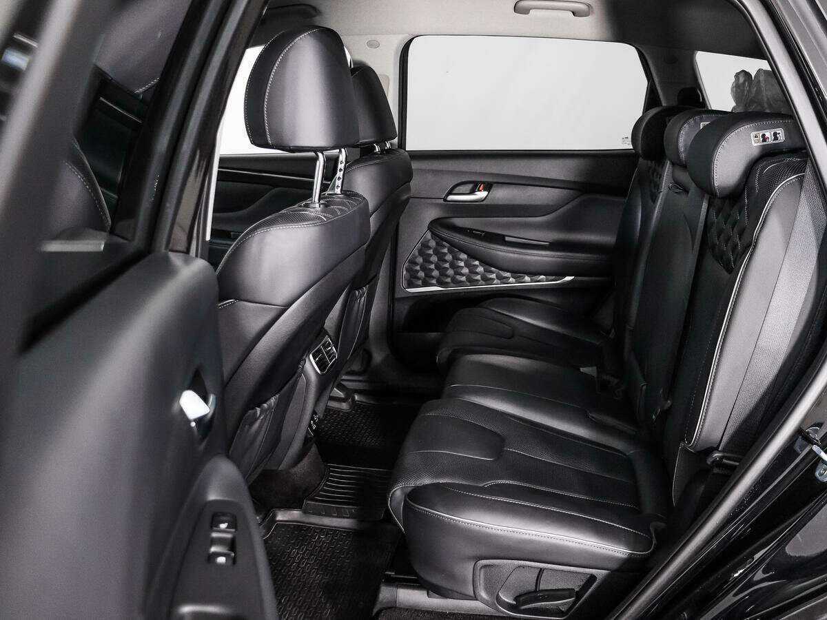 Купить Hyundai Santa Fe с пробегом. Фото: #11