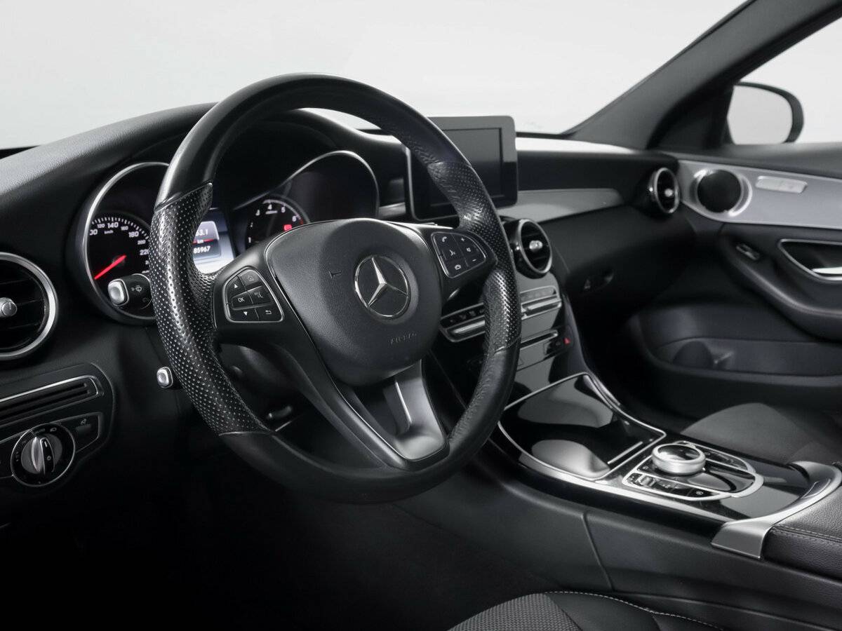 Купить Mercedes-Benz C-Класс с пробегом. Фото: #10