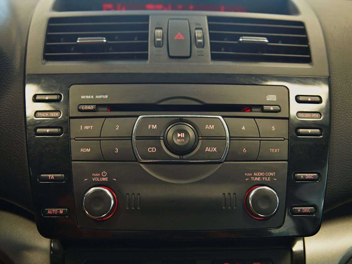 Купить Mazda 6 с пробегом. Фото: #10