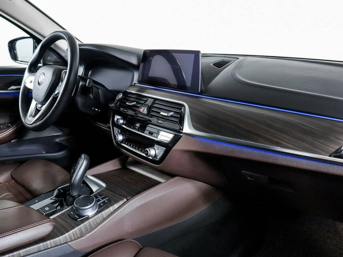 Купить BMW 5 серии с пробегом. Фото: #5