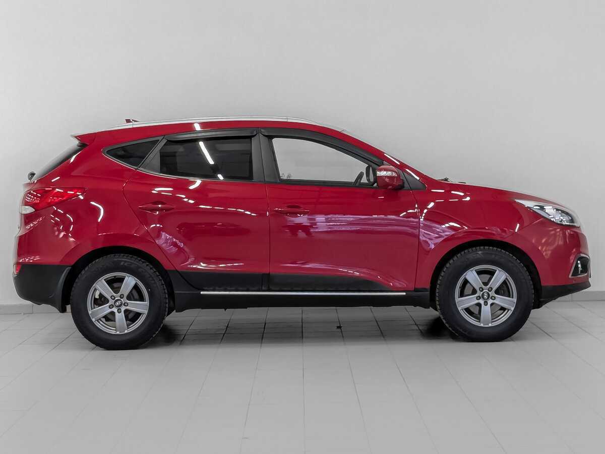 Купить Hyundai ix35 с пробегом. Фото: #3