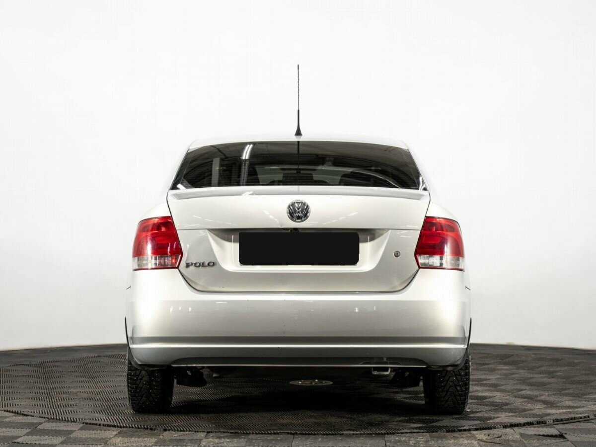Купить Volkswagen Polo с пробегом. Фото: #4