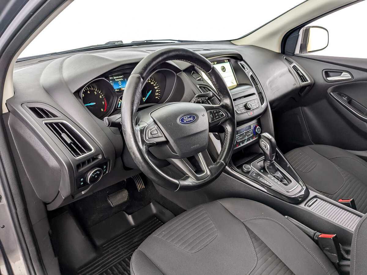 Купить Ford Focus с пробегом. Фото: #12