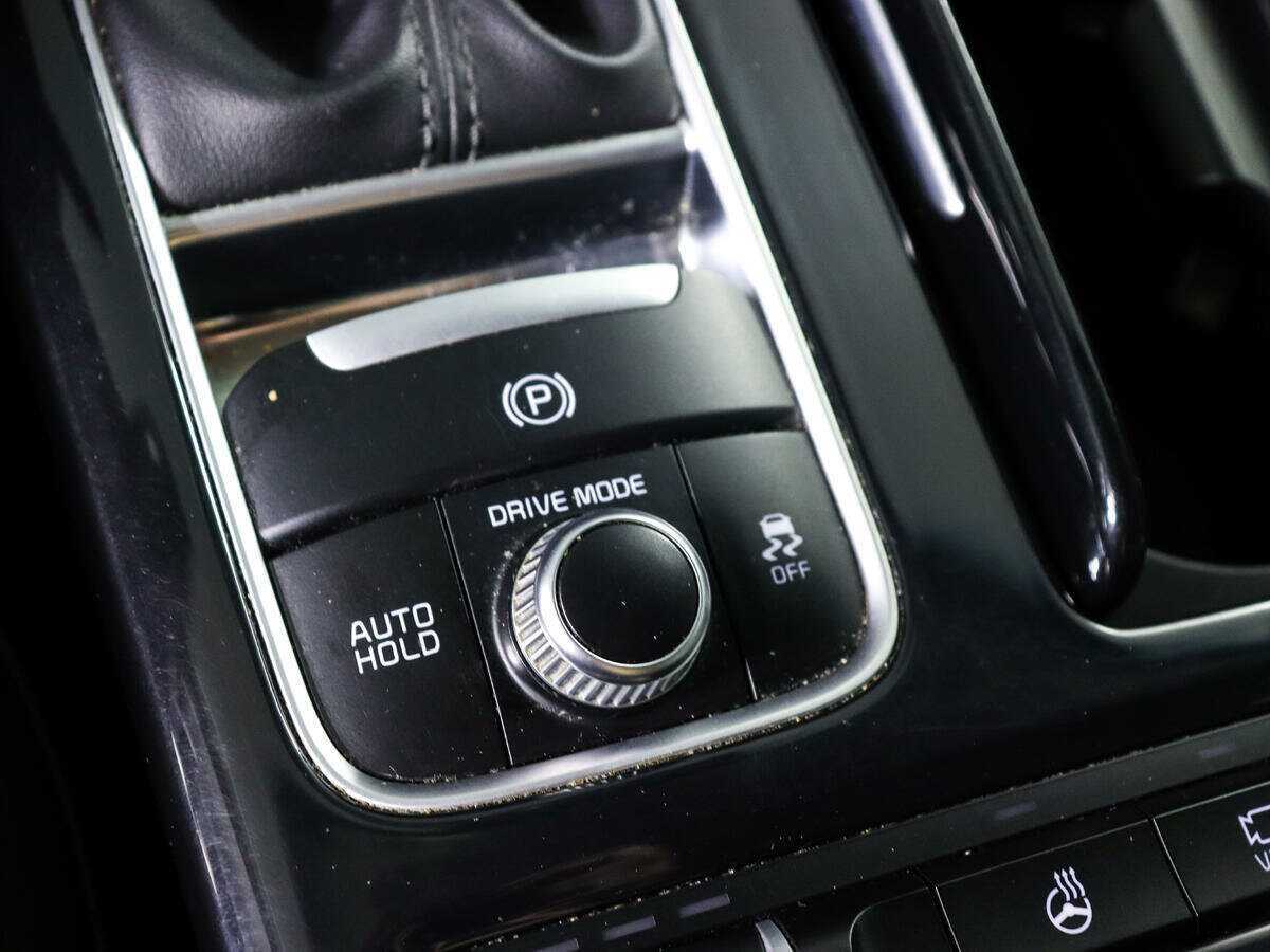 Купить Kia Stinger с пробегом. Фото: #15