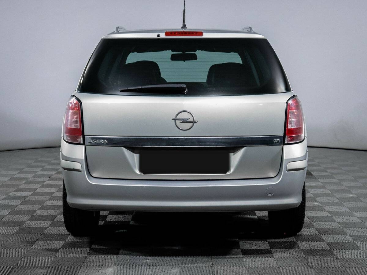 Купить Opel Astra с пробегом. Фото: #4
