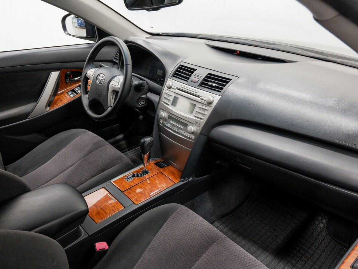 Купить Toyota Camry с пробегом. Фото: #6