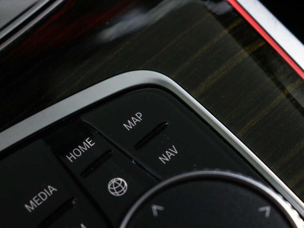 Купить BMW X7 с пробегом. Фото: #25