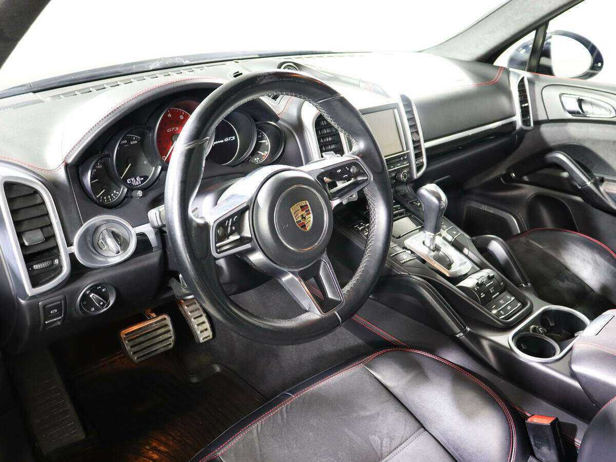 Купить Porsche Cayenne с пробегом. Фото: #11
