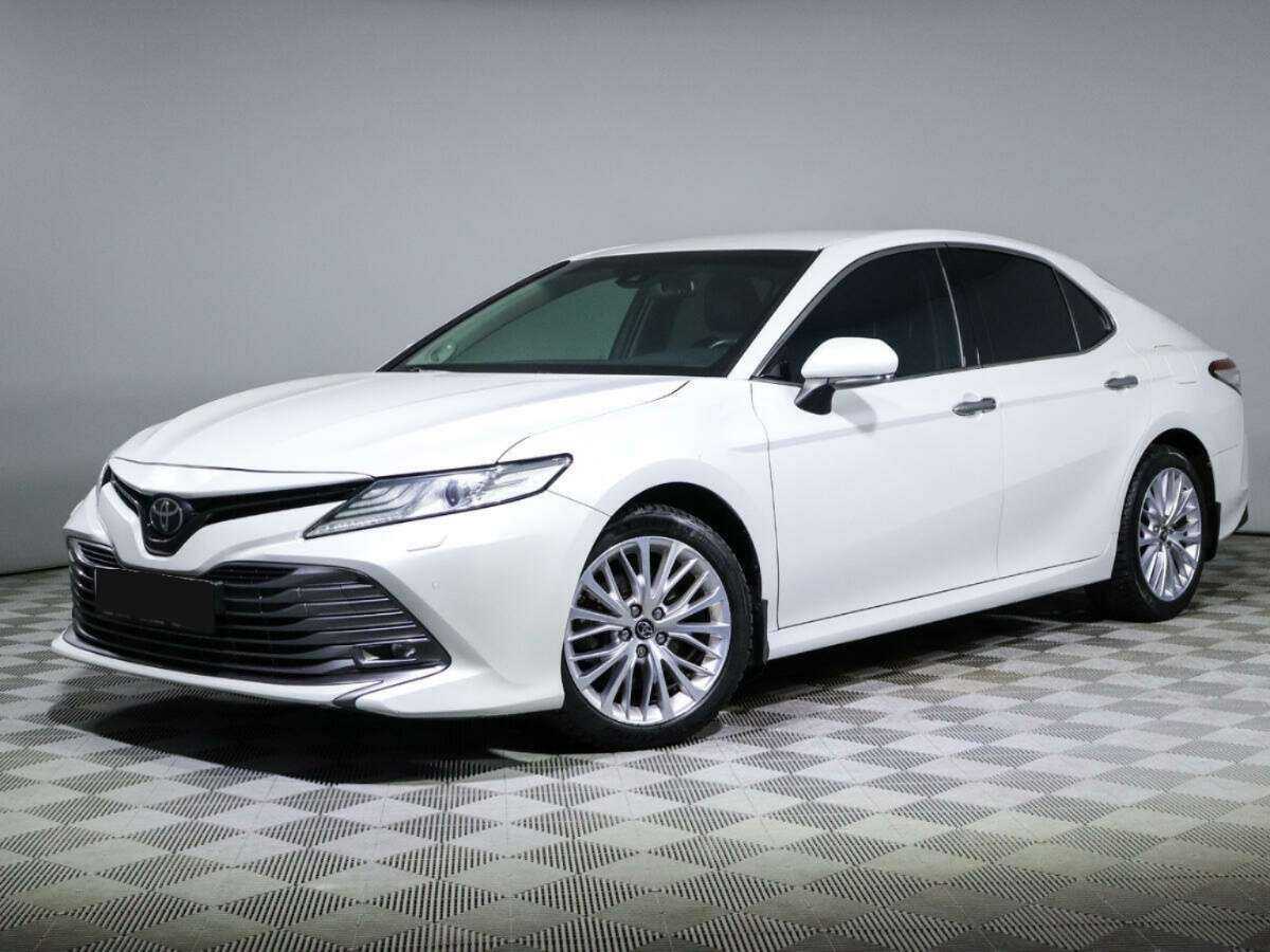 Купить Toyota Camry с пробегом. Фото: #0
