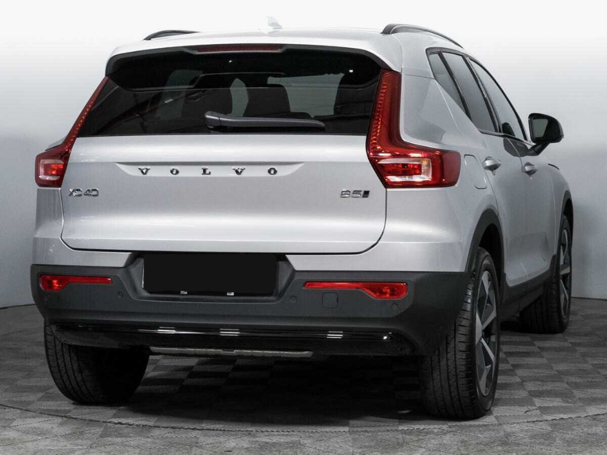 Купить Volvo XC40 с пробегом. Фото: #3