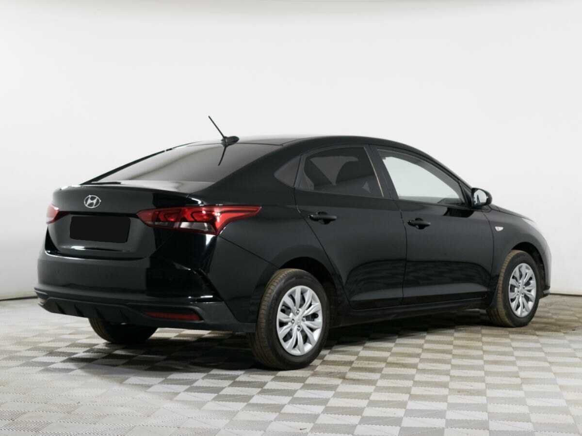 Купить Hyundai Solaris с пробегом. Фото: #4