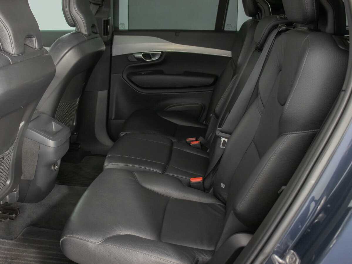 Купить Volvo XC90 с пробегом. Фото: #17