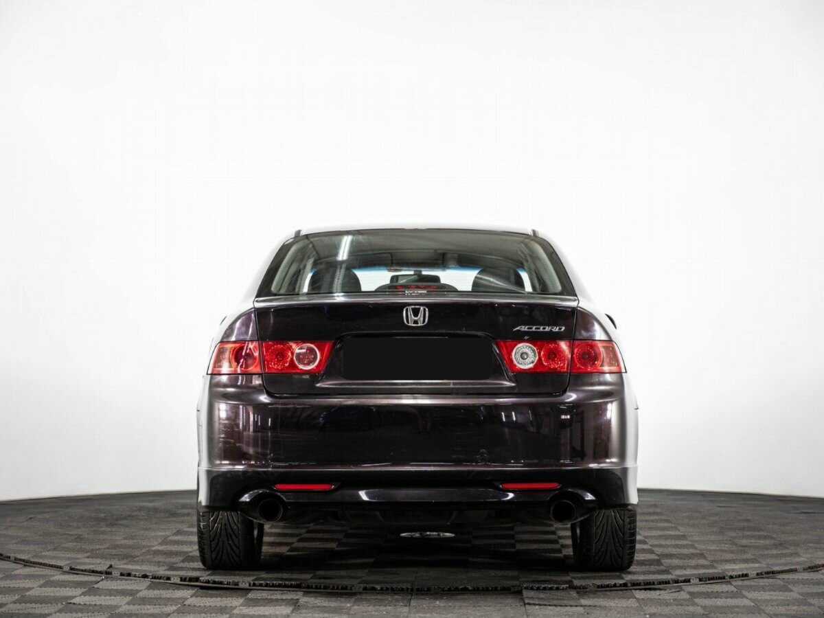 Купить Honda Accord с пробегом. Фото: #4