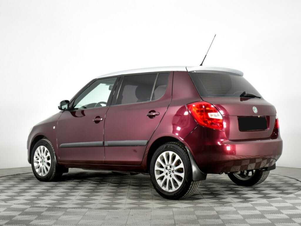 Купить Skoda Fabia с пробегом. Фото: #6