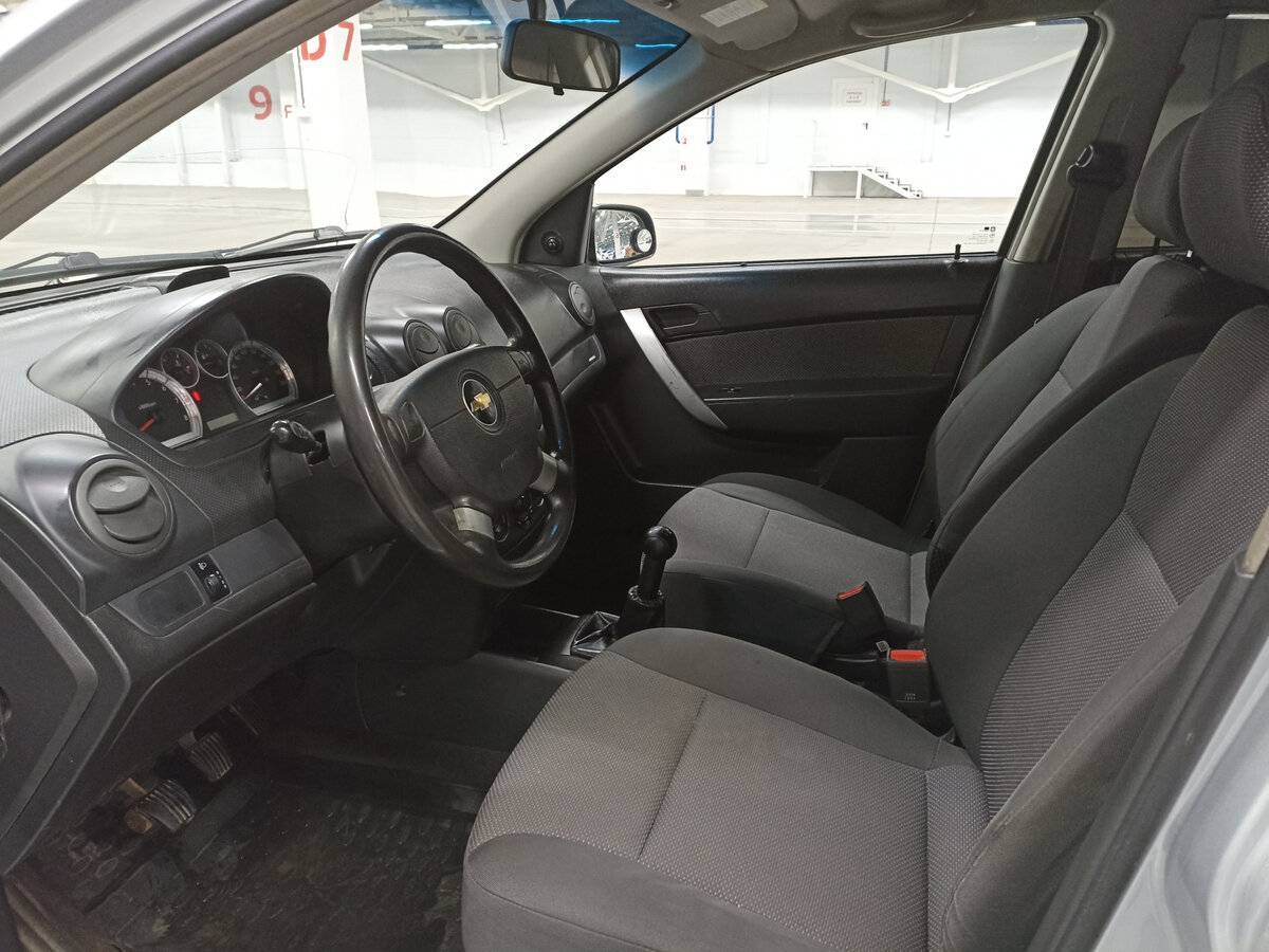 Купить Chevrolet Aveo с пробегом. Фото: #15