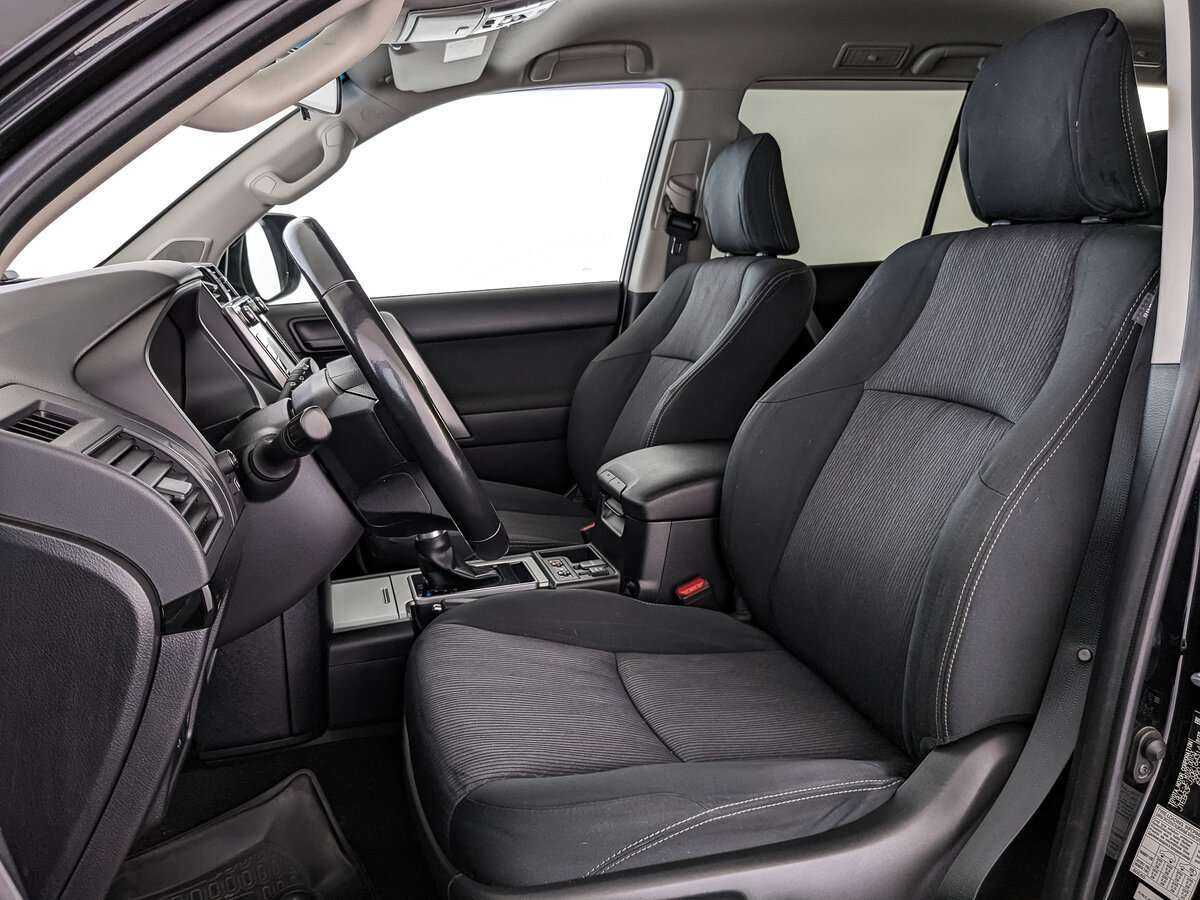 Купить Toyota Land Cruiser Prado с пробегом. Фото: #16