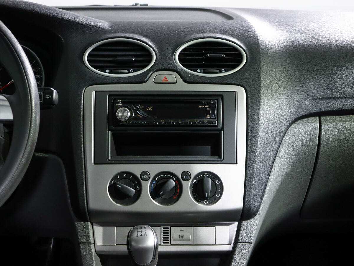Купить Ford Focus с пробегом. Фото: #10