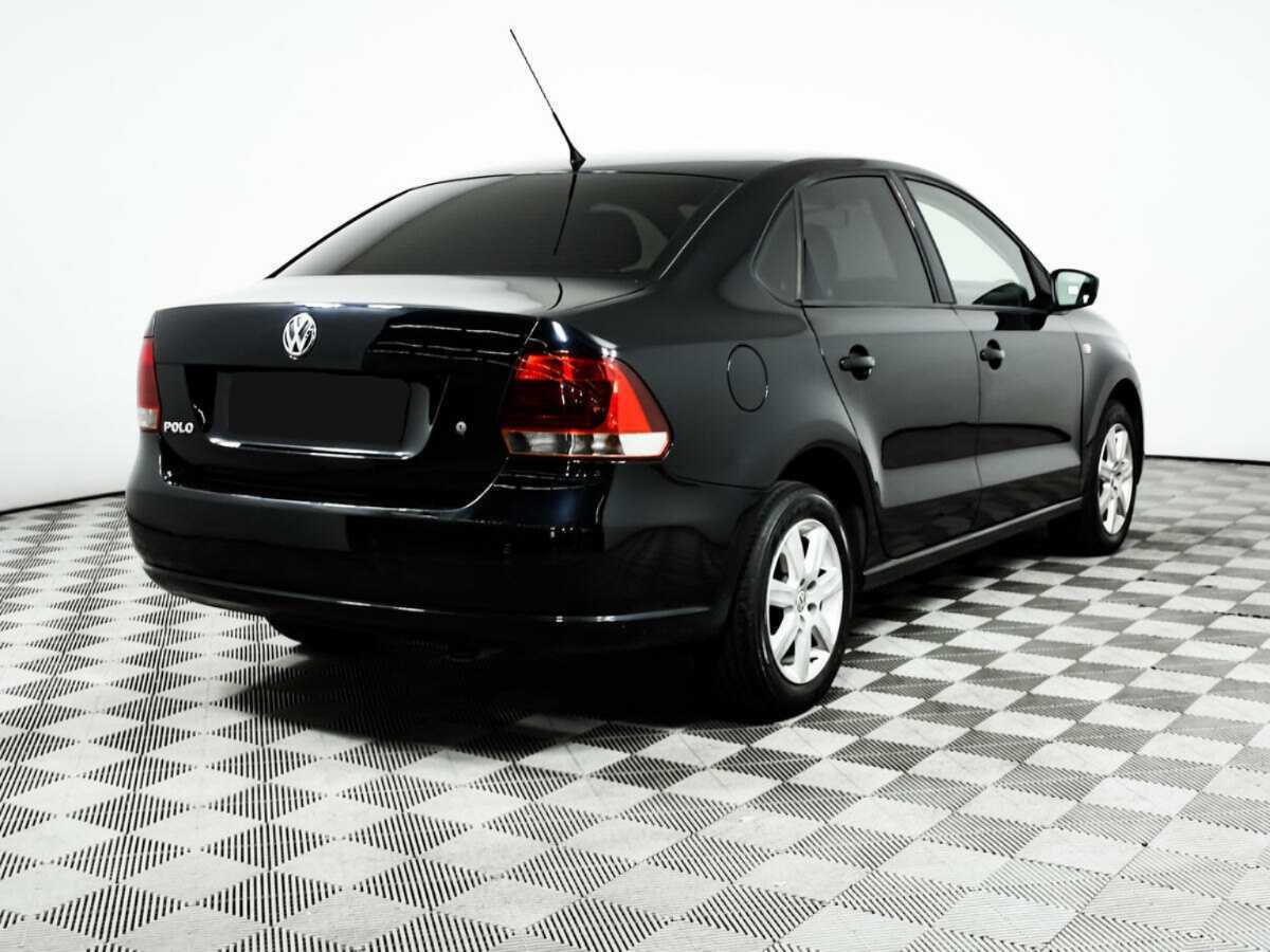 Купить Volkswagen Polo с пробегом. Фото: #4