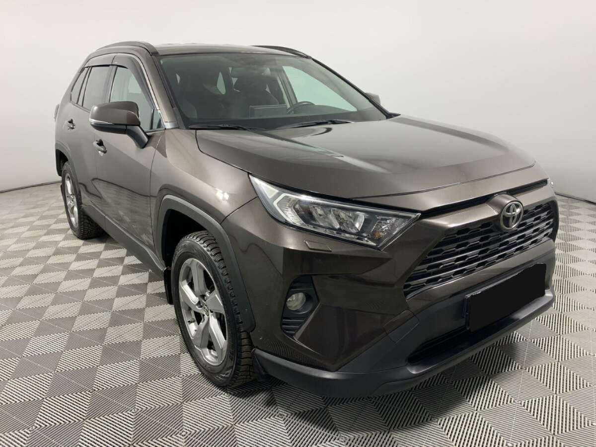 Купить Toyota RAV4 с пробегом. Фото: #2