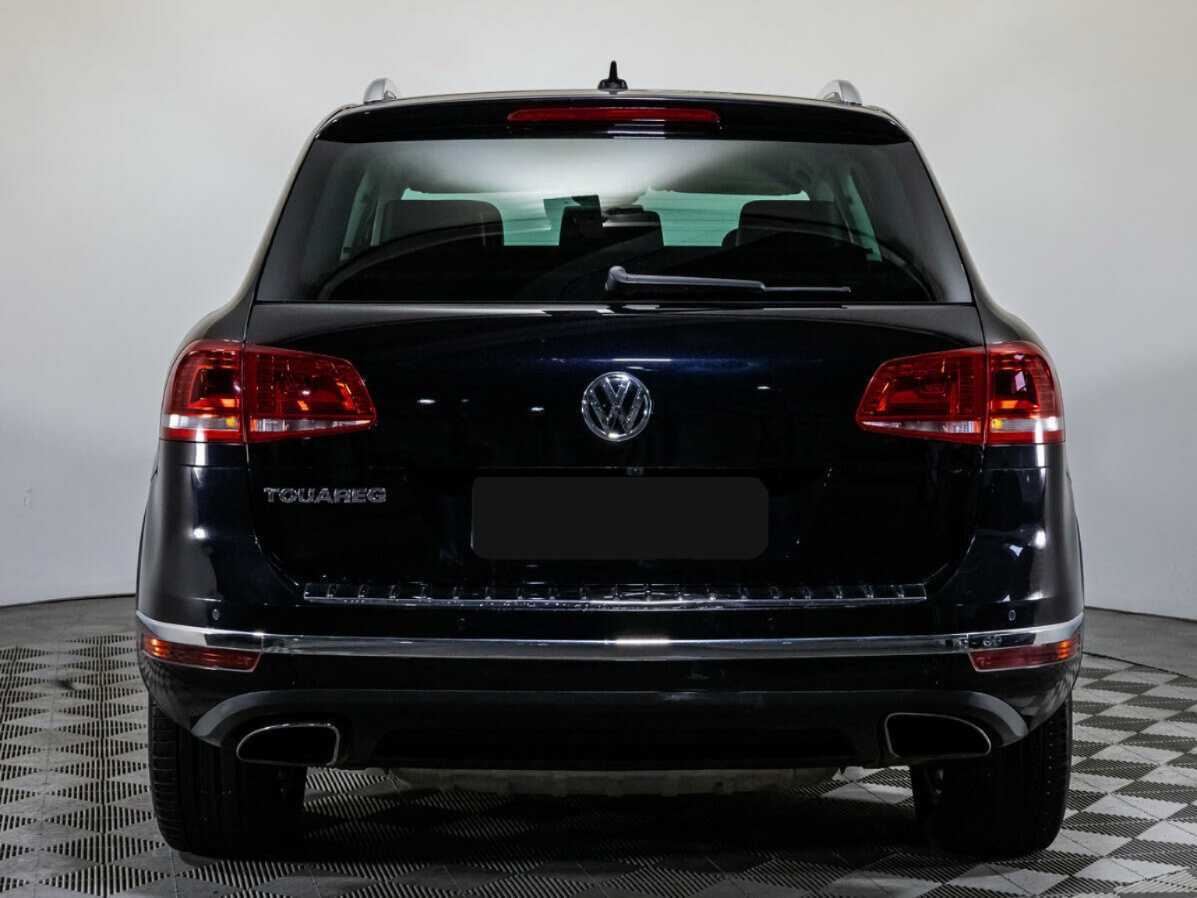 Купить Volkswagen Touareg с пробегом. Фото: #4
