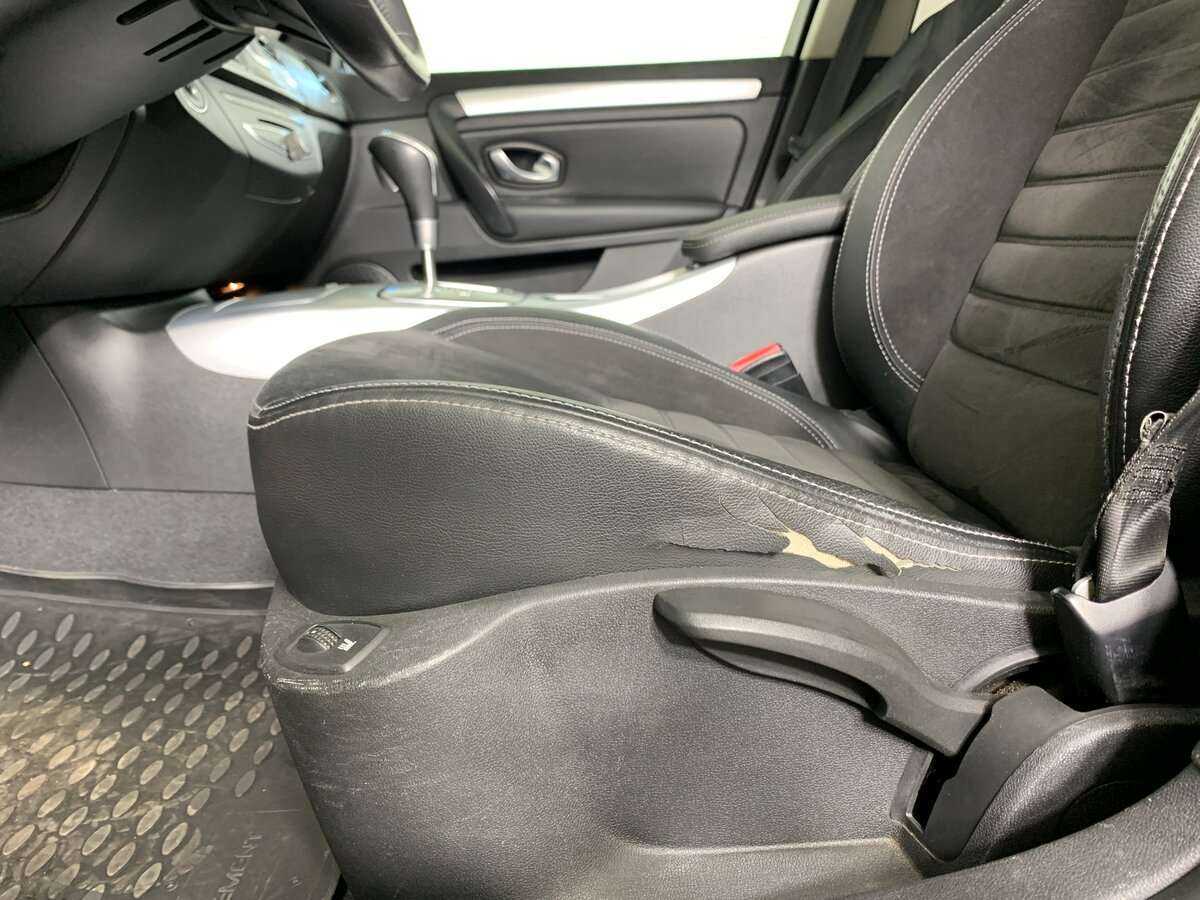 Купить Renault Laguna с пробегом. Фото: #14