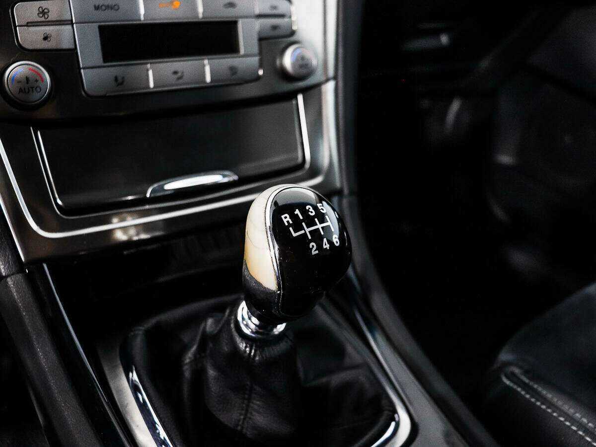 Купить Ford Mondeo с пробегом. Фото: #10