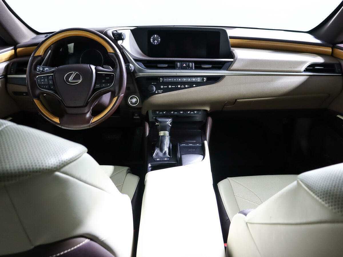Купить Lexus ES с пробегом. Фото: #11