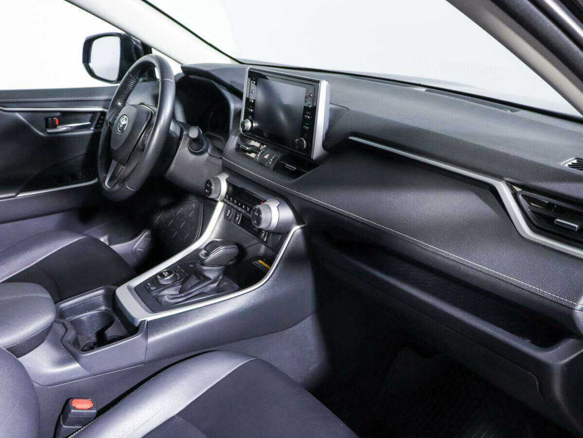 Купить Toyota RAV4 с пробегом. Фото: #6