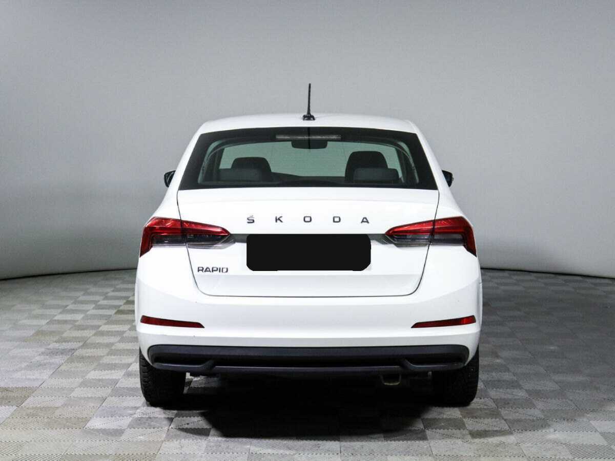 Купить Skoda Rapid с пробегом. Фото: #5