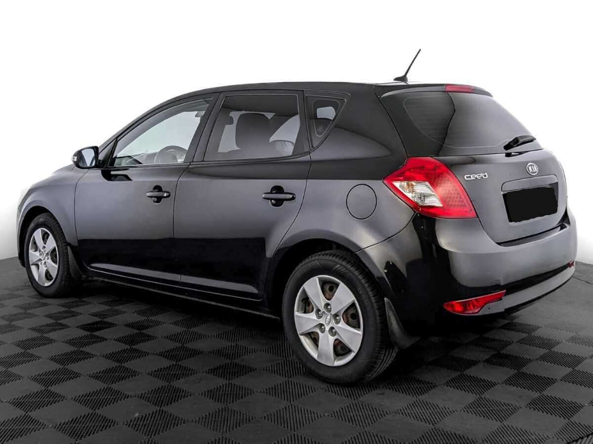 Купить Kia Ceed с пробегом. Фото: #6