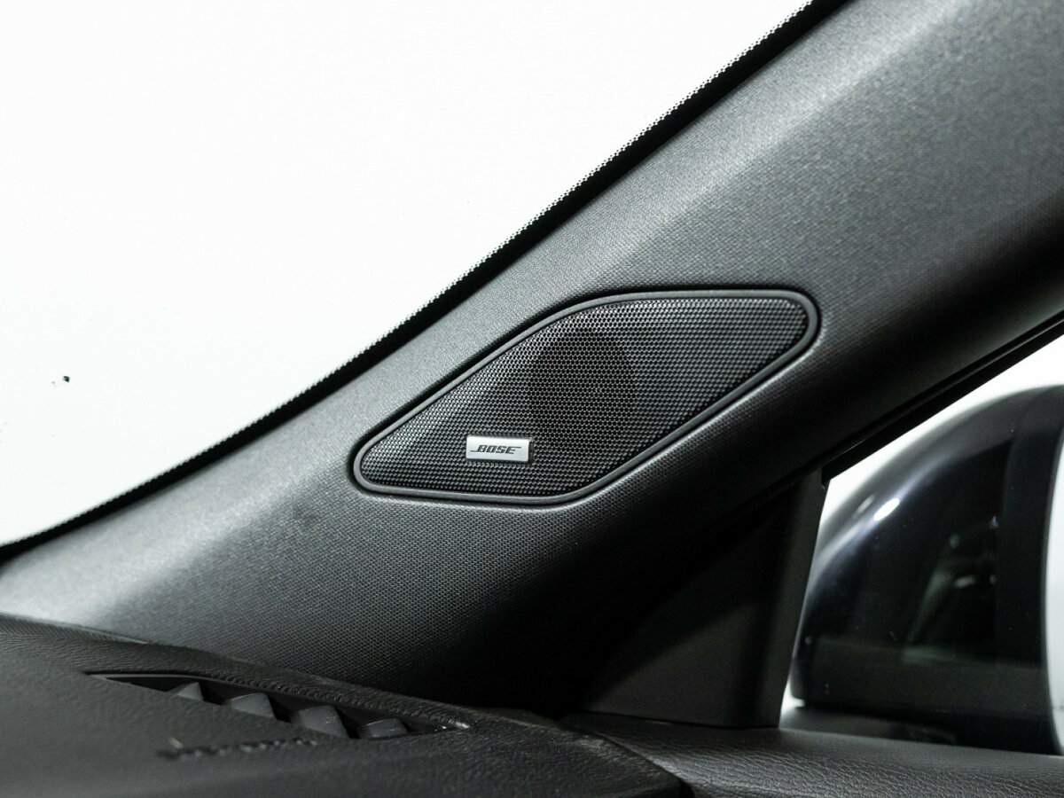 Купить Mitsubishi Outlander с пробегом. Фото: #23