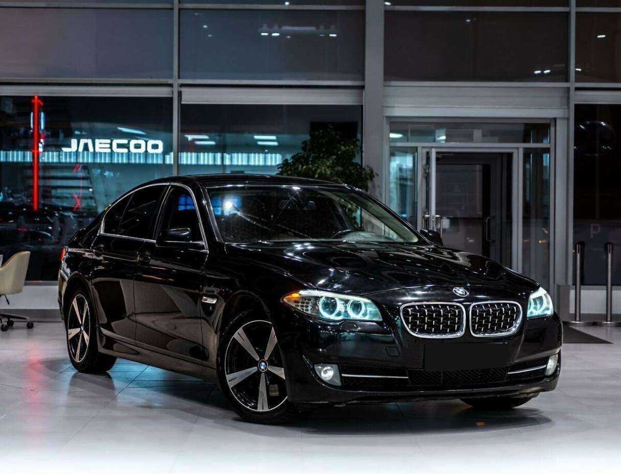 Купить BMW 5 серии с пробегом. Фото: #1