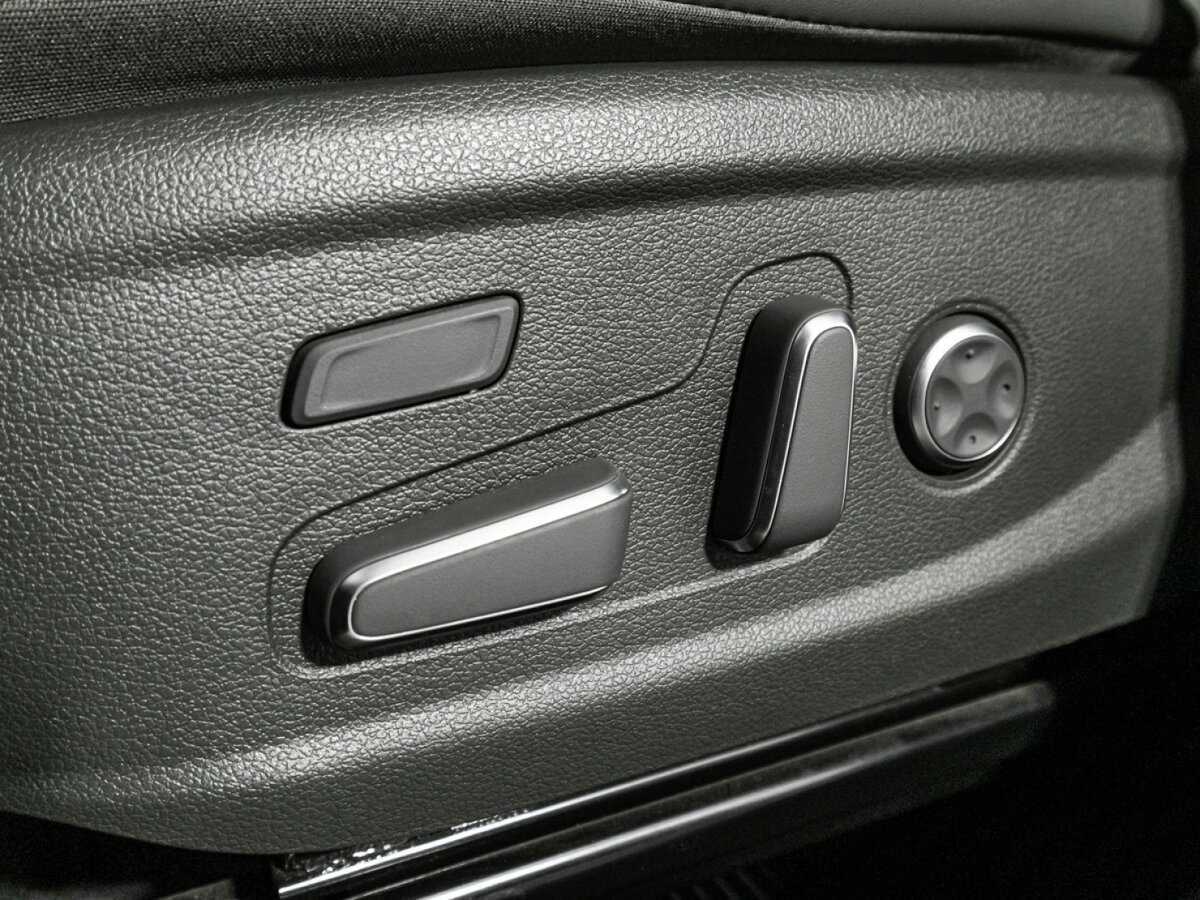 Купить Hyundai Santa Fe с пробегом. Фото: #22