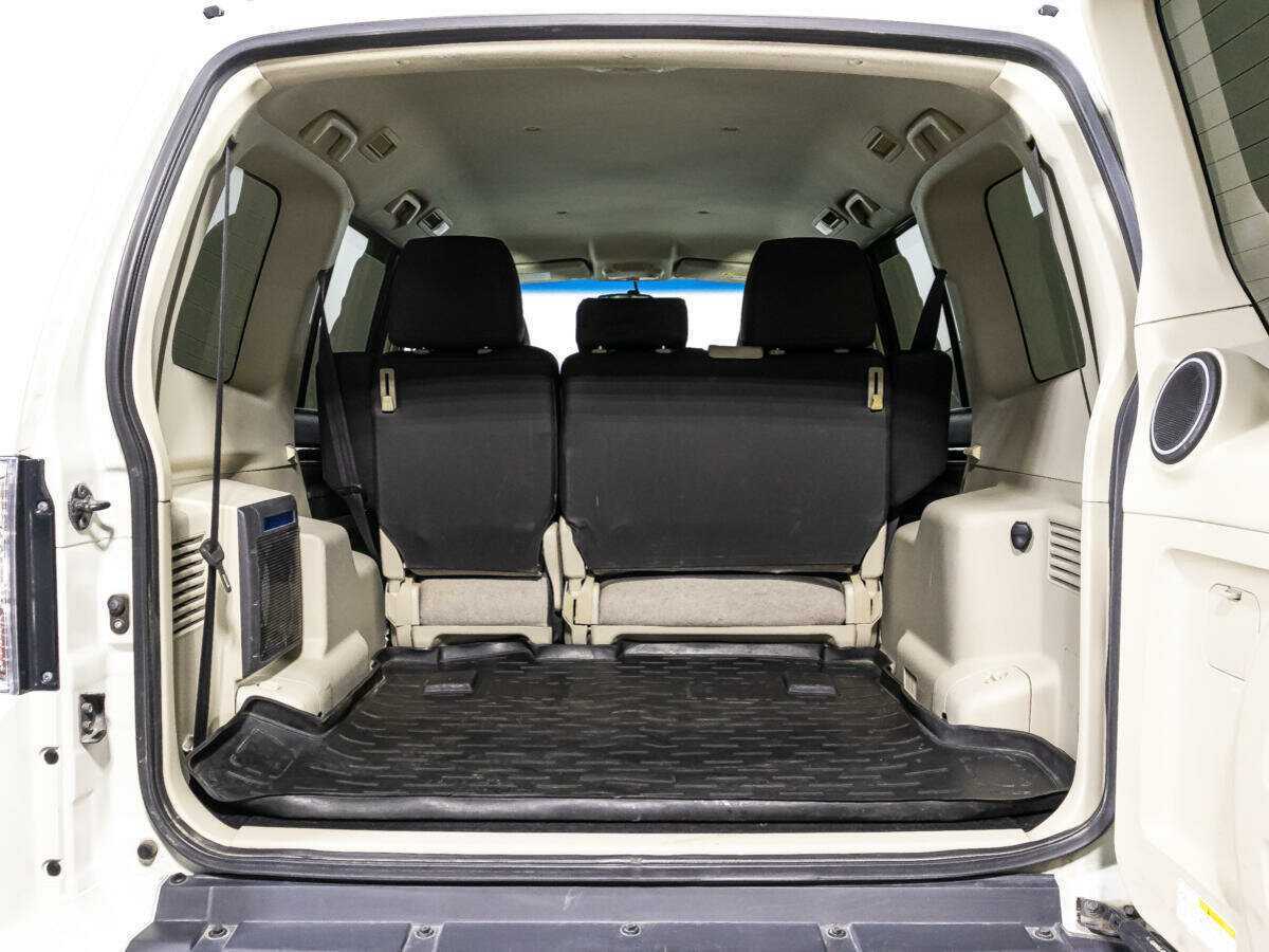 Купить Mitsubishi Pajero с пробегом. Фото: #14