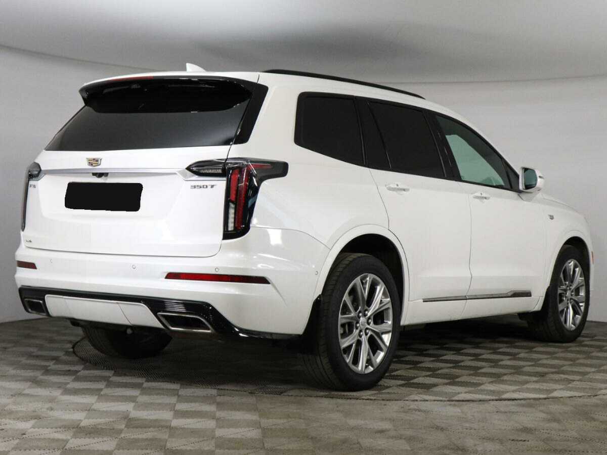 Купить Cadillac XT6 с пробегом. Фото: #4