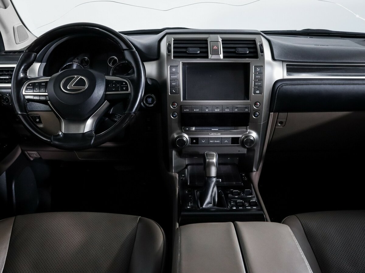 Купить Lexus GX с пробегом. Фото: #8